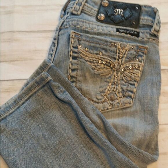 Miss Me Capri Jeans Size 25 - Picture 1 of 3